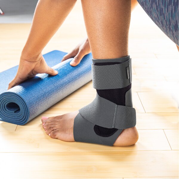 CVS Health Adjustable Stabilizing Ankle Support