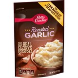 Betty Crocker Roasted Garlic Mashed Potatoes, 4.7 oz, thumbnail image 2 of 3