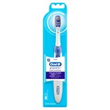 Oral-B 3D White Battery Powered Toothbrush, Color May Vary, thumbnail image 1 of 9